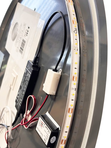 Badspiegel mit Beleuchtung 70 cm Rund LED Aluminiumrahmen.jpg